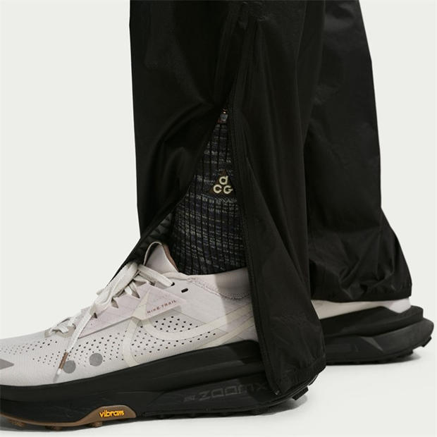 Black/Smt White - Nike - Nike ACG Trailwind Sn71