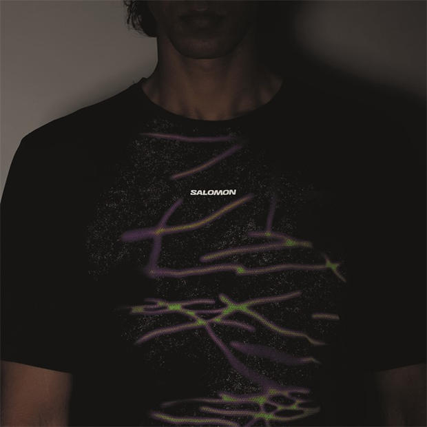 Black - Salomon - SHAKEout Core SS Running Tee Mens