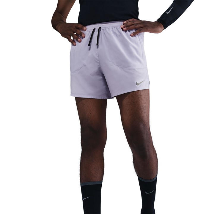Nike Men's  Stride 5In Performance Shorts in Size XS, Sports Direct