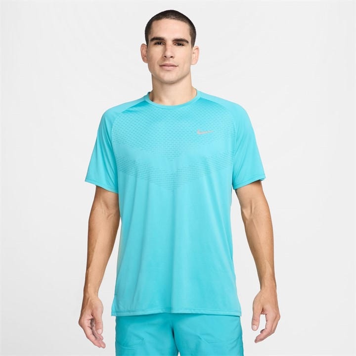 Nike Men's Blue Stride Short Sleeve Performance Tee - Small