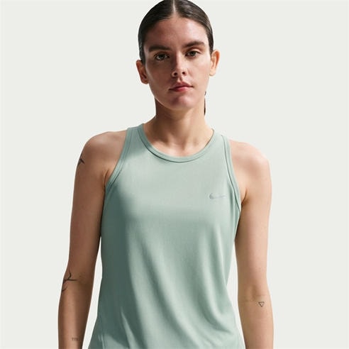 Nike - Women's Performance Running Vest