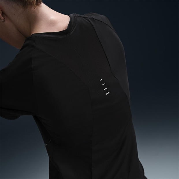 Černá - Nike - Swift Women's Dri-FIT Short-Sleeve Running Top
