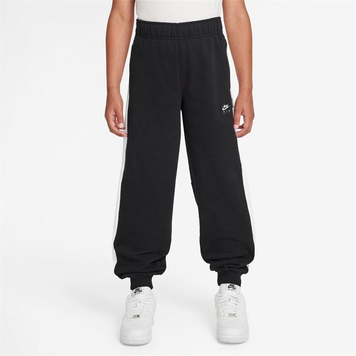 Nike  Kids Black ' Closed Hem Fleece Joggers in Size 13 - 14 Years, Sports Direct