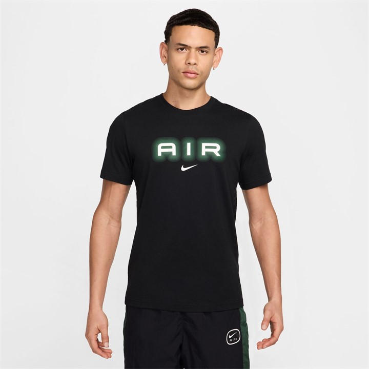 Nike Men's Black  Nsw Sw Air Graphic Tee in Size M, Sports Direct