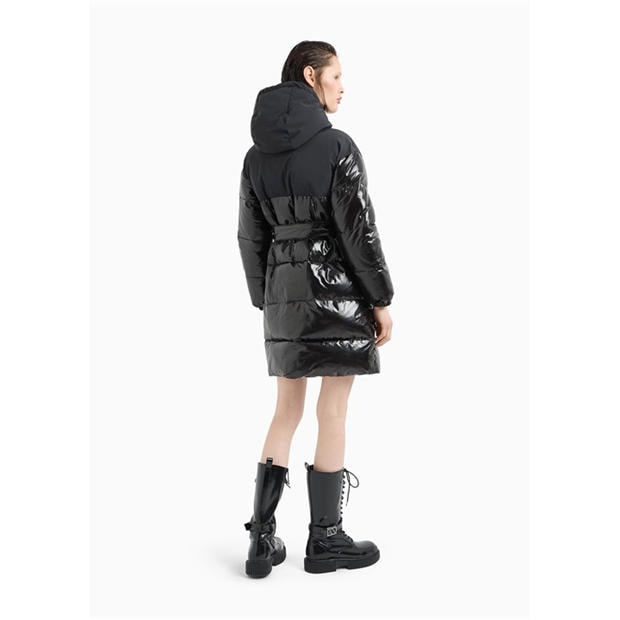 Черно - Armani Exchange - Women's Patent Fabric Hooded Long Sleeve Short Puffer Jacket