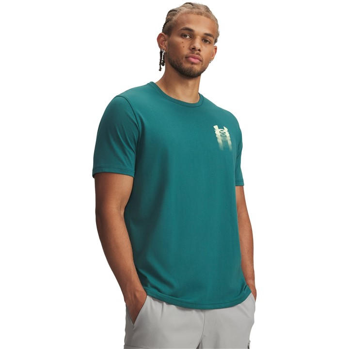 Under Armour Men's Green Blur Logo Short Sleeve T-Shirt in Size L, Sports Direct