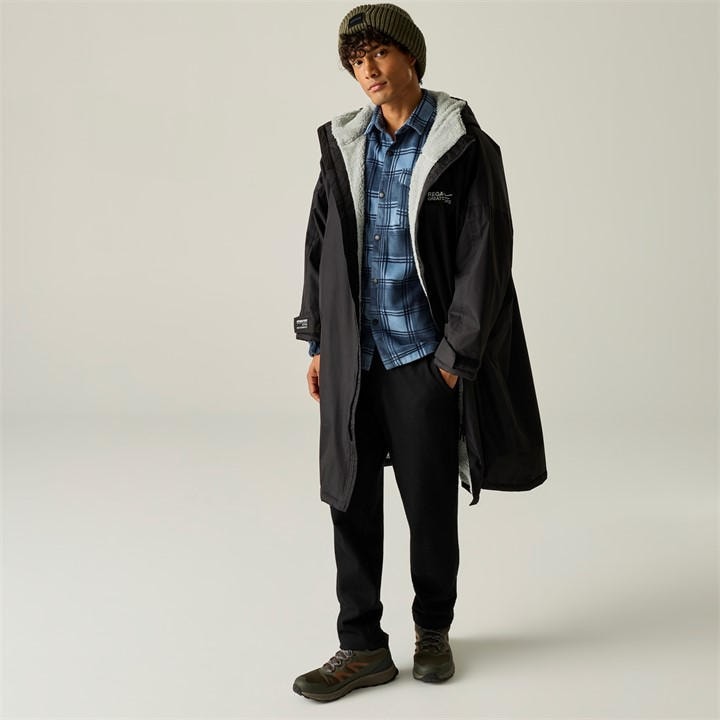 Regatta Unisex Black Waterproof Robe Adults Large