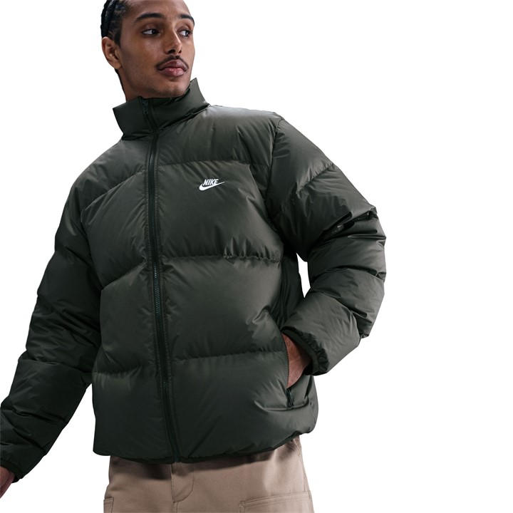 Nike Men' Green Therma-Fit Club Puffer Jacket in Size S, Sports Direct