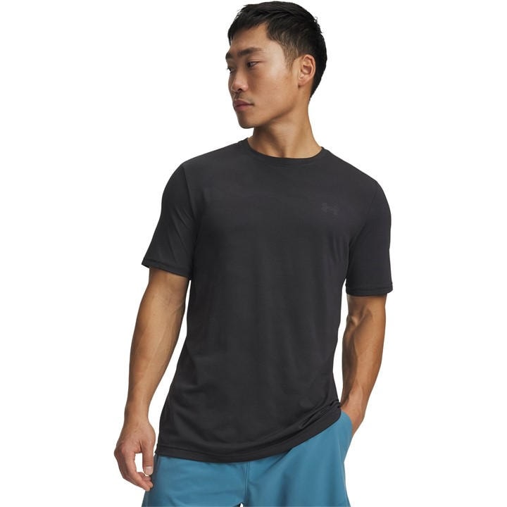 Under Armour Men's Black Seamless Camo Short Sleeve Performance Gym Top in Size M, Sports Direct