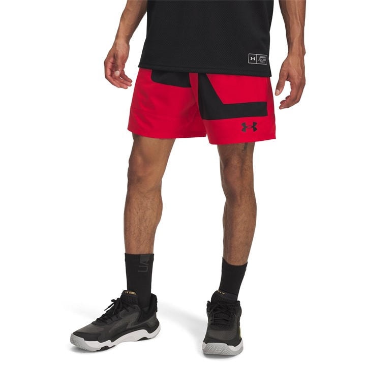 Under Armour Men's Red Zone Basketball Shorts in Size L, Sports Direct