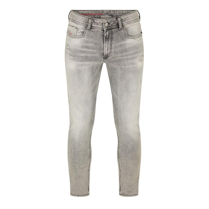 Diesel Men's Black Slnkr Straight Leg Jeans in Size 30 S, Sports Direct