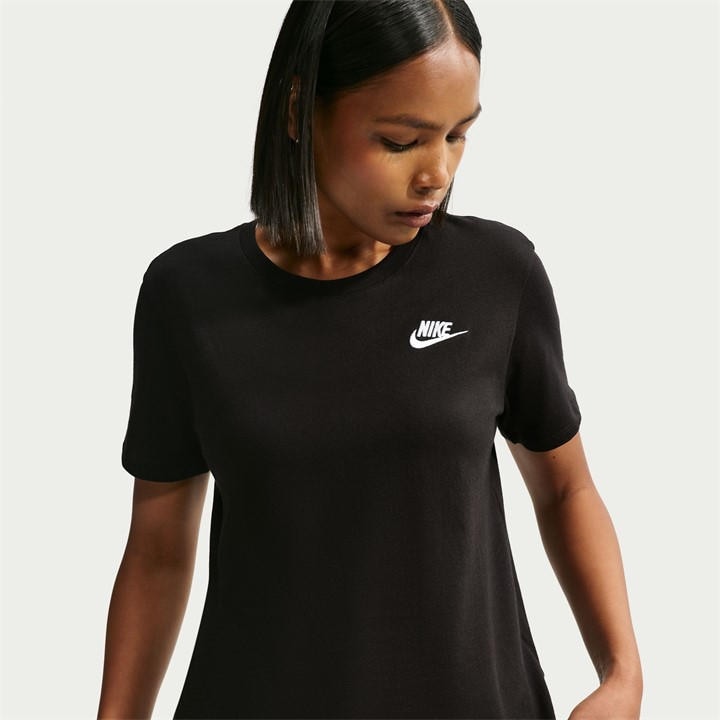 Nike Women's Black Sportswear Club T-Shirt in Size 10, Sports Direct
