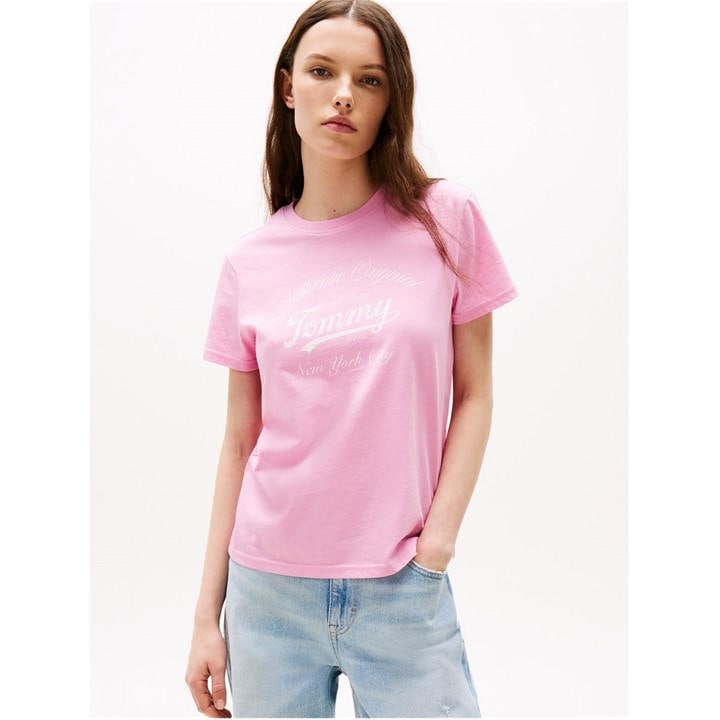 New York City  Women's  Essential Logo Tee, Football by Tommy Jeans in Size 8, Sports Direct
