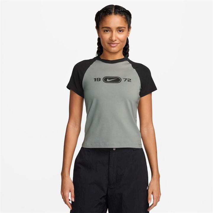 Nike Women's Grey Knitted T-Shirt in Size 18, Sports Direct