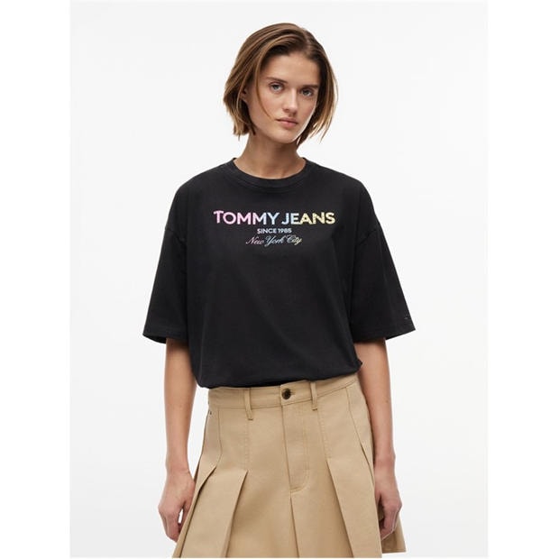 Black - Tommy Jeans - Women's Oversized Fit T-Shirt