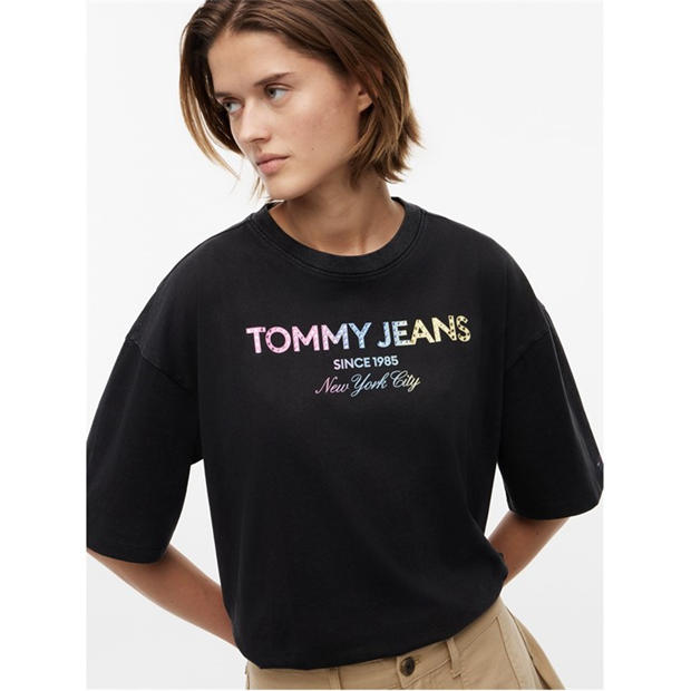 Black - Tommy Jeans - Women's Oversized Fit T-Shirt