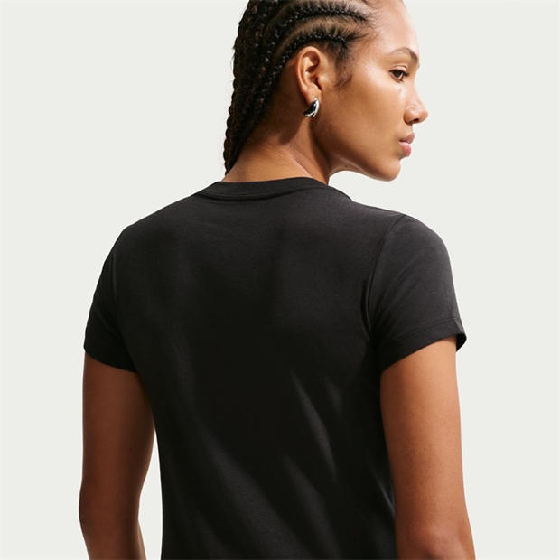 BLACK/WHITE - Nike - Sportswear Chill Knit Women's T-Shirt