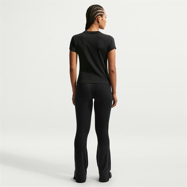 BLACK/WHITE - Nike - Sportswear Chill Knit Women's T-Shirt