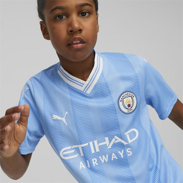 01 - Puma - MCFC Home Jersey Replica Jr