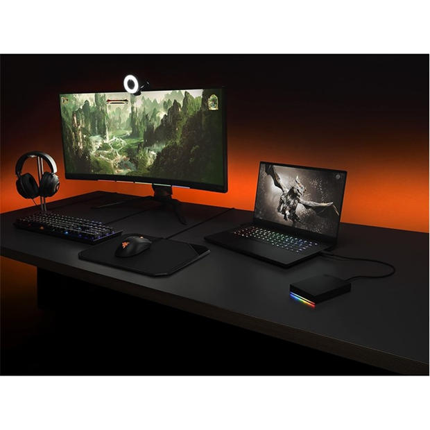 Черно - Seagate - Seagate FireCuda Gaming Hard Drive 2TB External Hard Drive HDD
