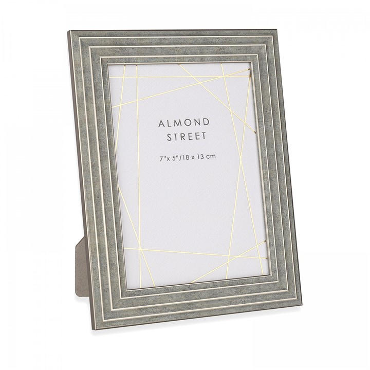 Gallery  Grey Burnham Photo Frame 7X5in (3Pk) in Size 5x7in, Sports Direct