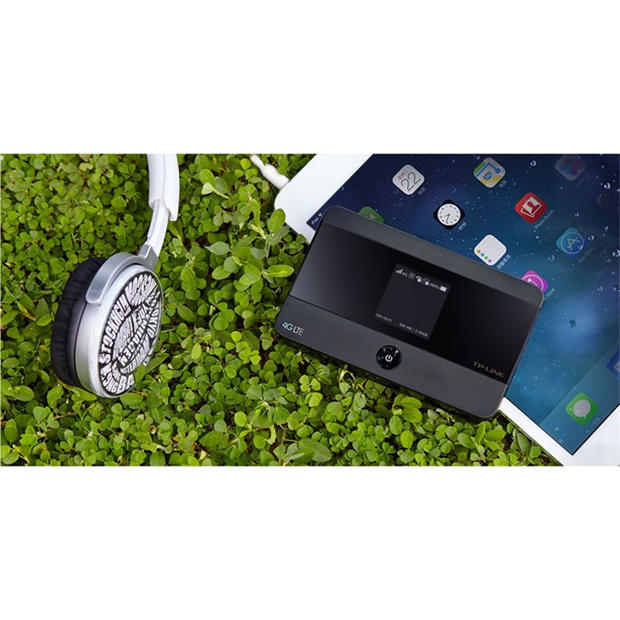 Black - TP-Link - TP-Link 4G LTE Mobile Wi-Fi - M7350