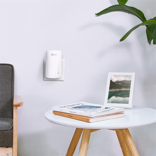 Black - TP-Link - TP-Link AC750 Wi-Fi Range Extender RE200