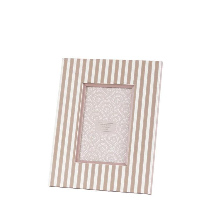 Gallery  Green Stripe Photo Frame Olive & Fawn 6X4in (2Pk) in Size 4x6, Sports Direct
