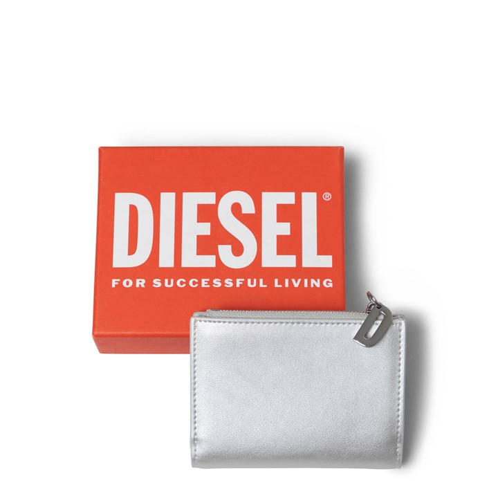 Diesel Men's White Zip Billfold Wallet, Sports Direct