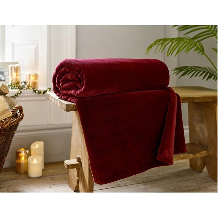 The Lyndon Company  Red Coco Throw - 140X180cm, Sports Direct
