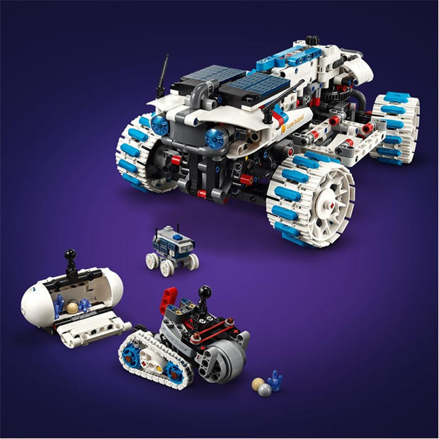 Лунна база - LEGO - LEGO® Technic 42211 Lunar Outpost™ Moon Rover Space Vehicle Set STEM Toy