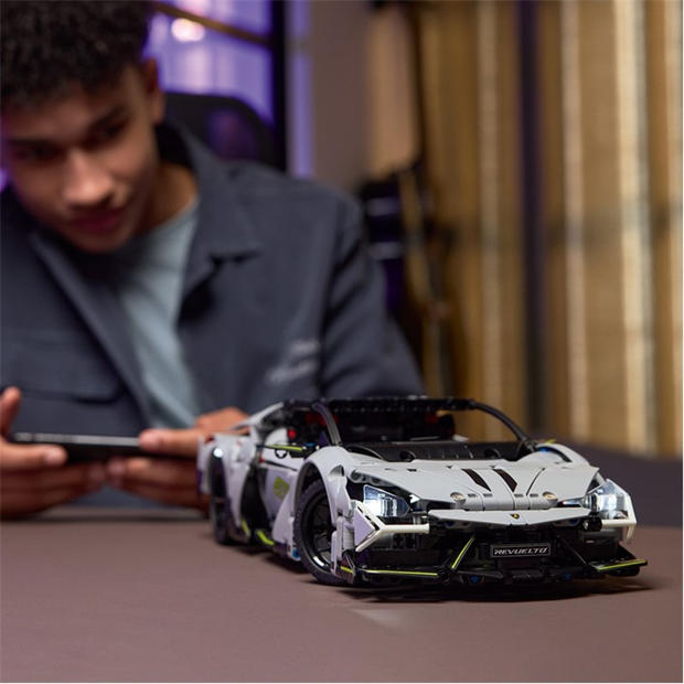 Revuelto - LEGO - LEGO® Technic 42214 Lamborghini Revuelto Super Sports Car Set STEM Building Toy