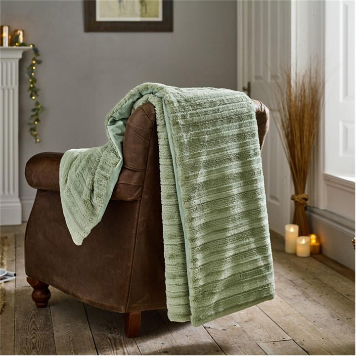 The Lyndon Company  Green Chatsworth Throw - 130X170cm, Sports Direct