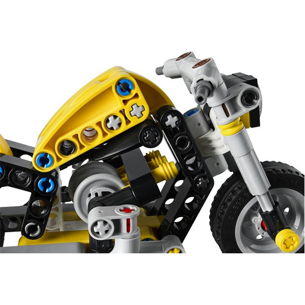 Yellow MCycle - LEGO - Technic Yellow Motorbike Toy Model Kit 42225