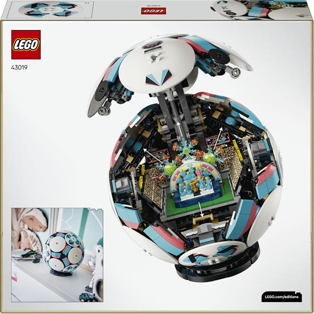 TBC - LEGO - Editions Football - 3D Display Model Building Kit 43019