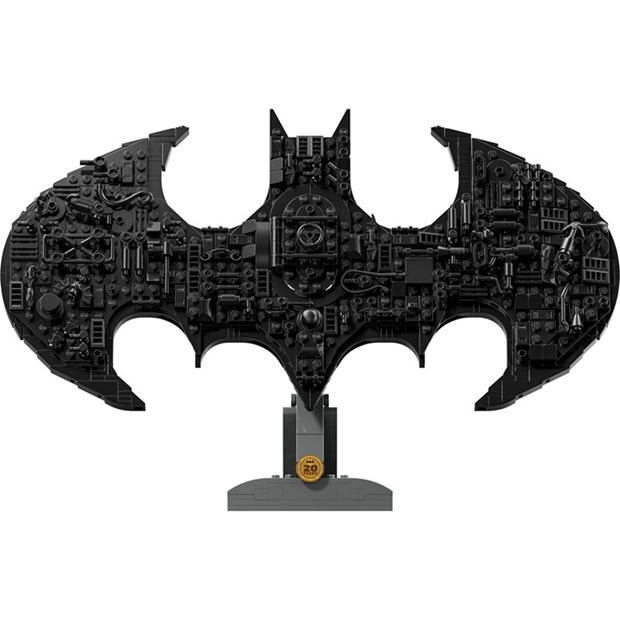 DC Comics - LEGO - DC Batman Logo Super Hero Toy with Minifigures 76330