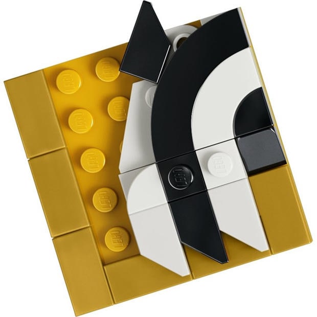 Hogwarts Crest - LEGO - LEGO Harry Potter 76 Jn63