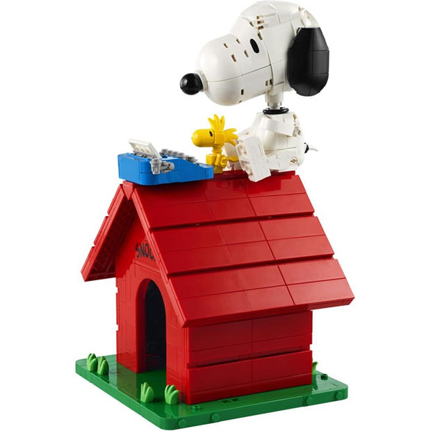Snoopy Doghouse - LEGO - Ideas Peanuts: Snoopy’s Doghouse Set for Adults 21368