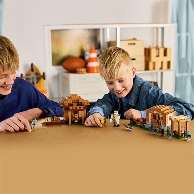 Village Attack - LEGO - LEGO Minecraft 21596 Jn63
