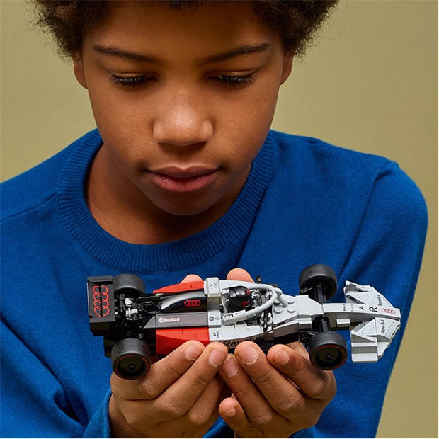 Formula 1 - LEGO - Speed Champions Audi Revolut F1 Team R26 Race Car 77259