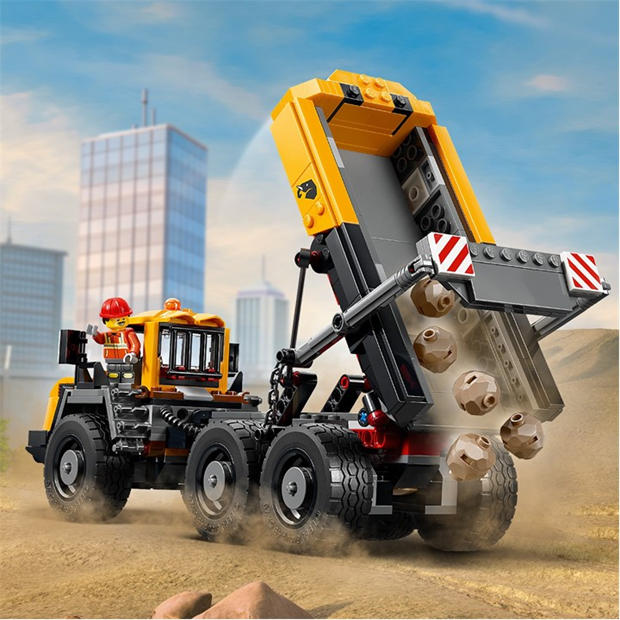 Dump Truck - LEGO - City Building Block