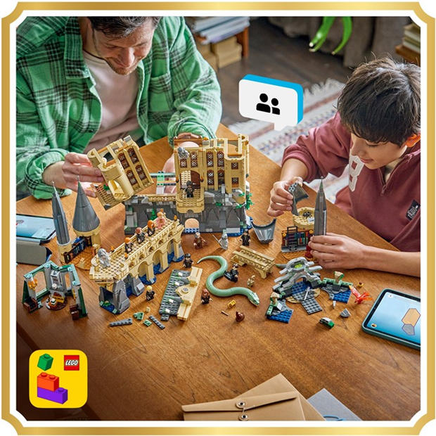 East Wing - LEGO - Harry Potter Toy