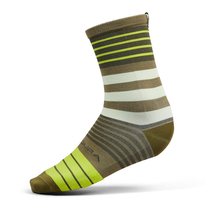 Endura  Green Block Cycling Socks in Size 7 - 11, Sports Direct