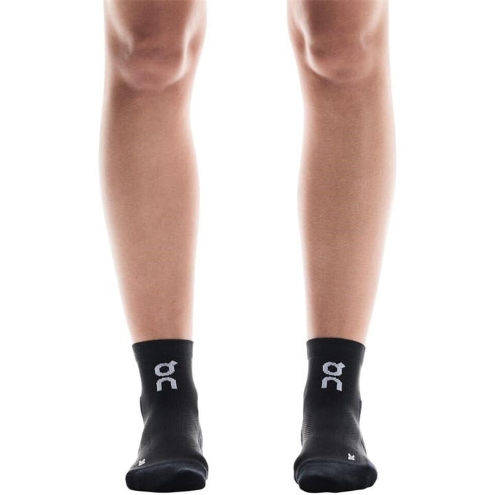 On  Black Core Run Mid 2Pk Sock in Size M (9-10.5), Sports Direct