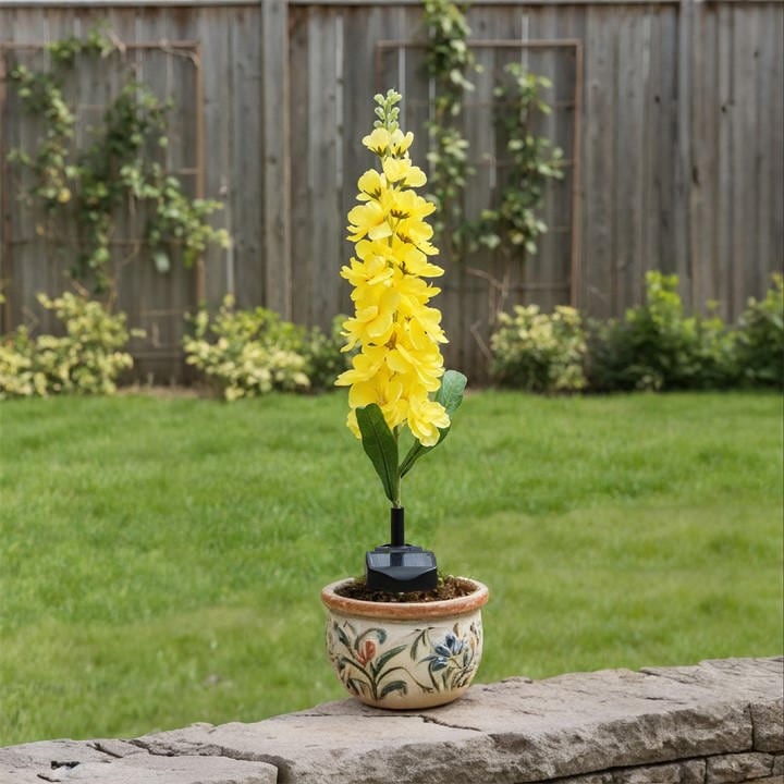 Streetwize  Yellow Delphinium Solar Lights - Sunshine, Sports Direct