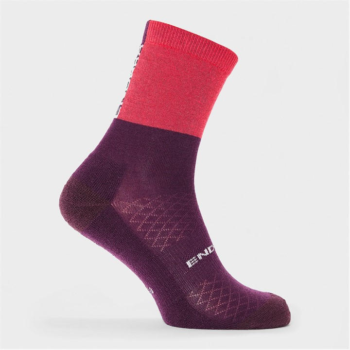 Endura  Red Bb Winter Cycling Socks in Size 7 - 11, Sports Direct
