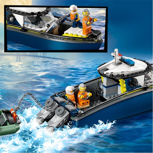 Police Boat - LEGO - LEGO® City Police Boat Chase Toy with a Floatable Speedboat and Dinghy 60456