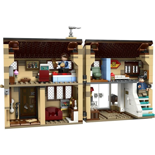 Marges Visit - LEGO - LEGO® Harry Potter™ Privet Drive: Aunt Marge’s Visit Buildable House 76451