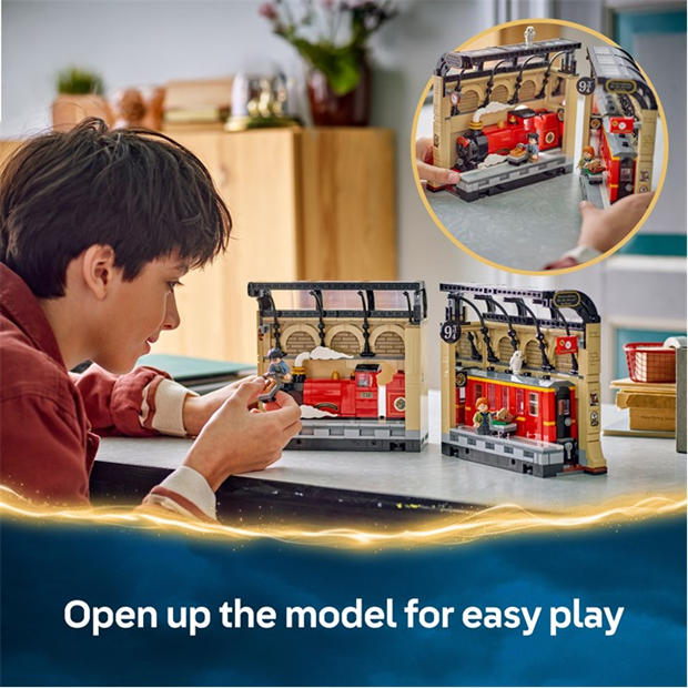Ekspres Hogwart - LEGO - LEGO® Harry Potter™ Book Nook: Hogwarts™ Express Magical Toy 76450