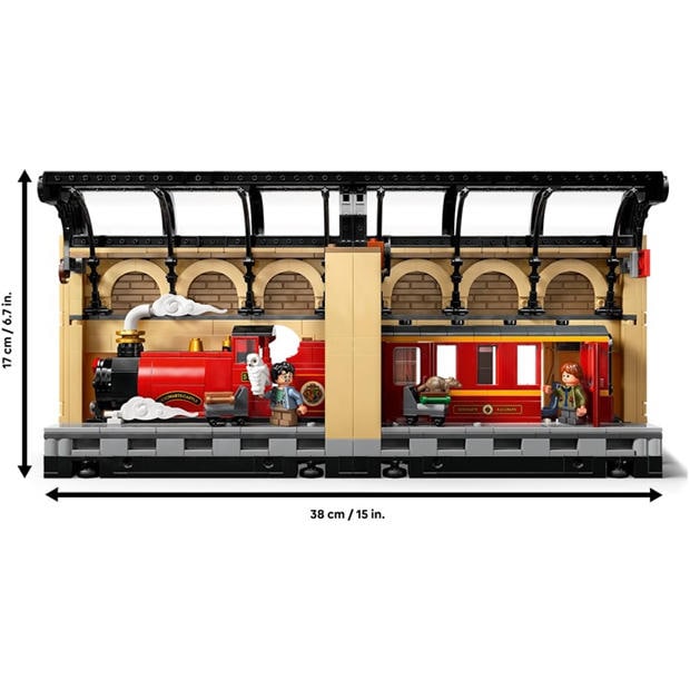 Ekspres Hogwart - LEGO - LEGO® Harry Potter™ Book Nook: Hogwarts™ Express Magical Toy 76450